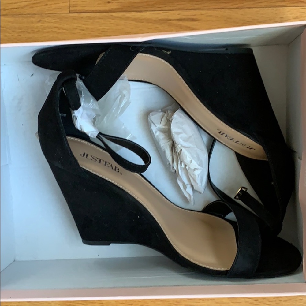 JustFab black dressy wedges